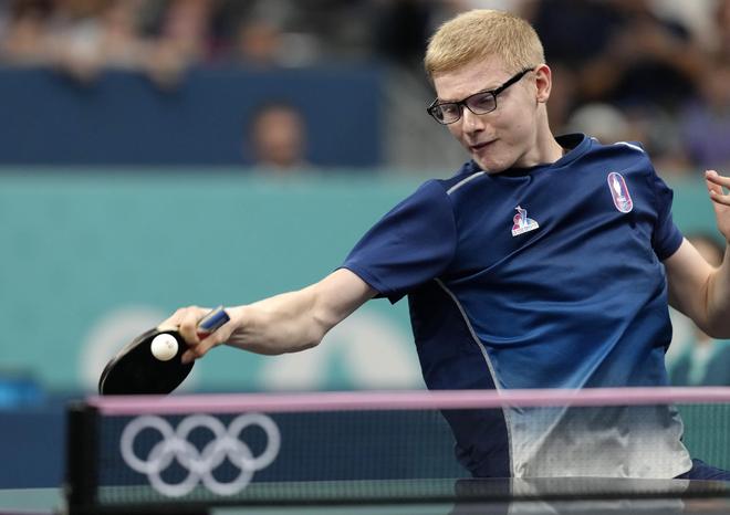 一个艰难的 一个艰难的