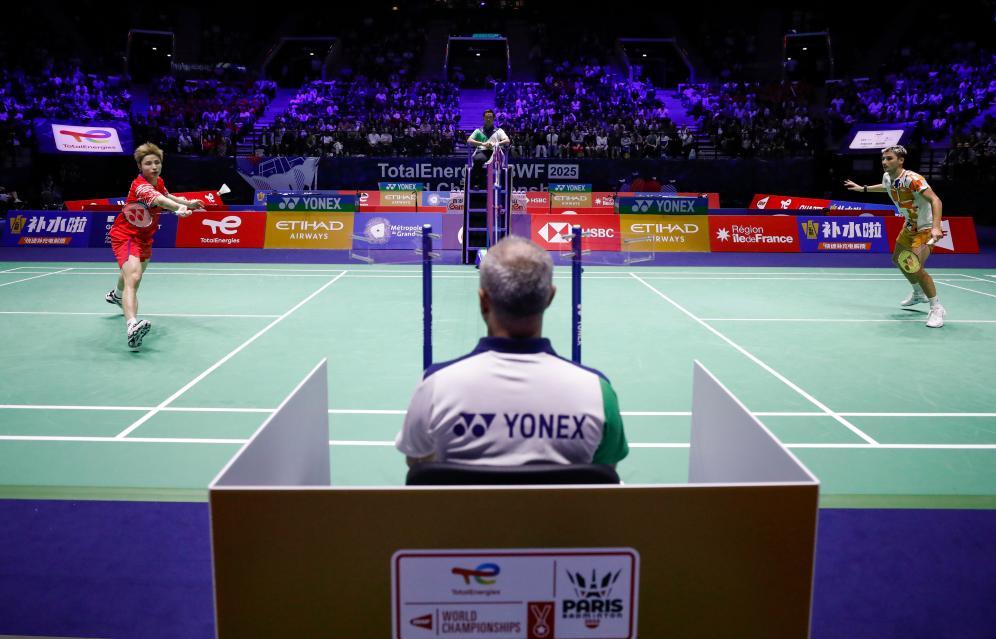 令人瞩目的 令人瞩目的